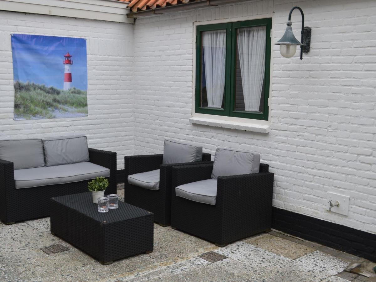 Вилла Attractive Holiday House In Katwijk Near The Beach Катвейк-ан-Зе Экстерьер фото